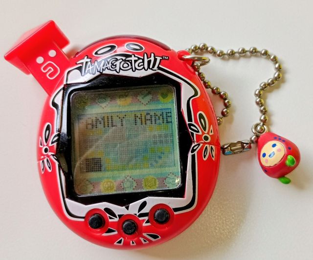 Tamagotchi Connection Familitchi Rojo 2004