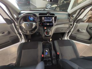 Nissan e-NV200 EVALIA 5 40 kWhs Navegador