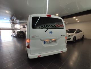 Nissan e-NV200 EVALIA 5 40 kWhs Navegador