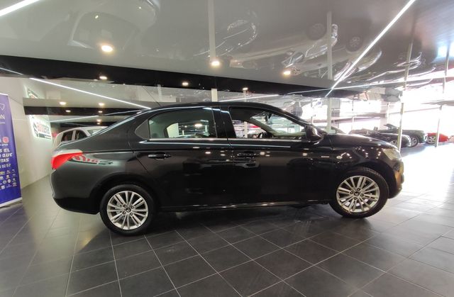 Citroën C-Elysée BlueHDi 100cv Exclusive