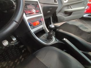 Peugeot 307 CC 2.0 HDi 136 Sport