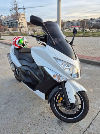 Yamaha T-Max 500 ABS - Moto