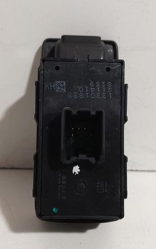 MANDO ELEVALUNAS TRASERO IZQUIERDO 173273 OPEL INSIGNIA BERLINA