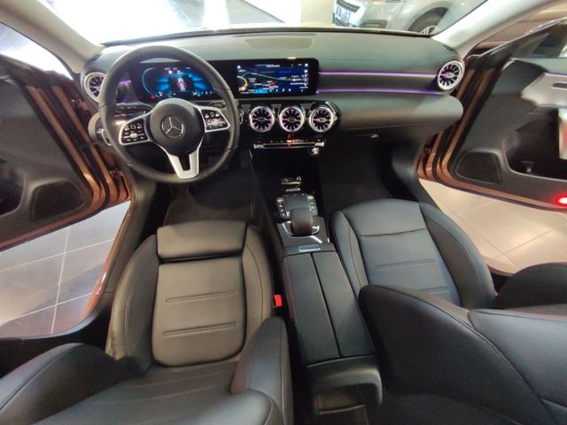 MERCEDES-BENZ CLA CLA 200 D DCT Shooting Brake