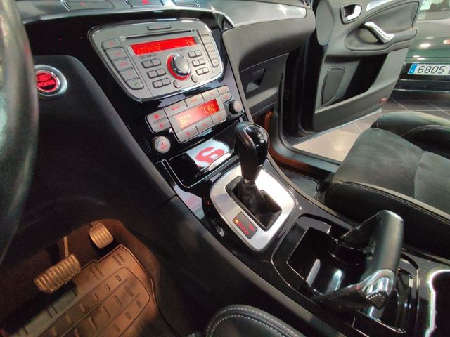 FORD Galaxy 2.0 SCTi 203cv Titanium Powershift