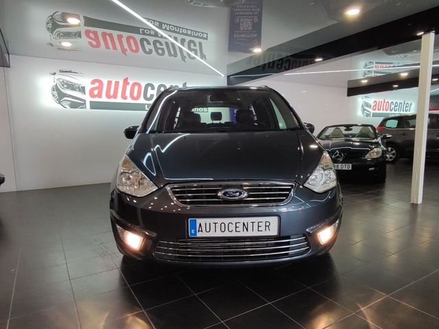 FORD Galaxy 2.0 SCTi 203cv Titanium Powershift