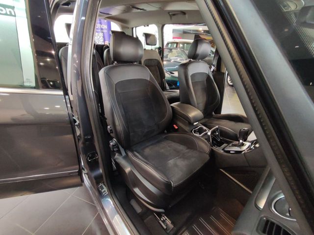 FORD Galaxy 2.0 SCTi 203cv Titanium Powershift