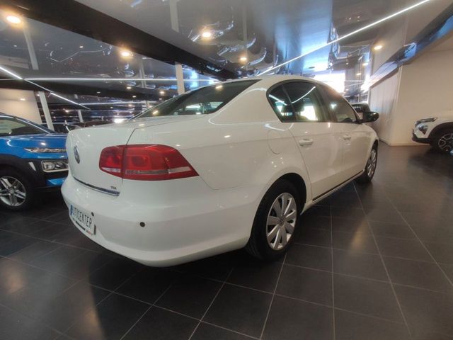 VOLKSWAGEN Passat 1.6 TDI 105cv Business Bluemotion
