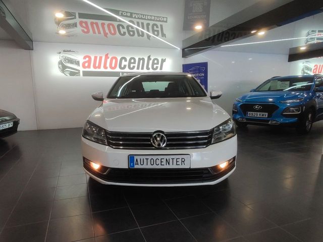 VOLKSWAGEN Passat 1.6 TDI 105cv Business Bluemotion