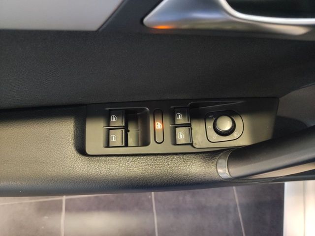 VOLKSWAGEN Passat 1.6 TDI 105cv Business Bluemotion