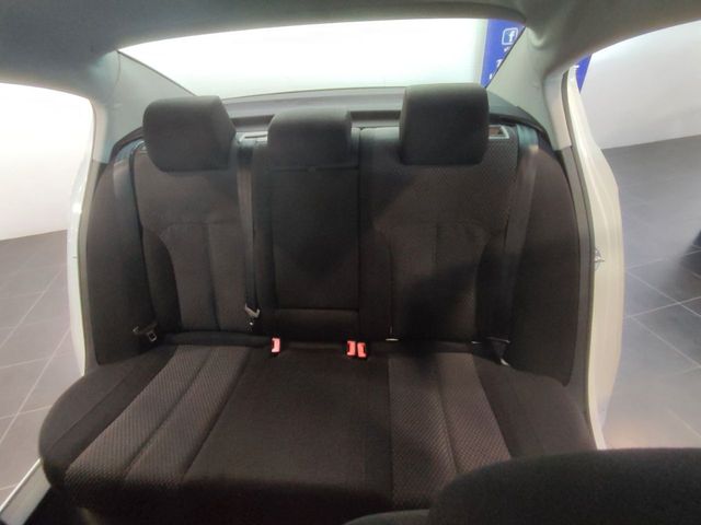 VOLKSWAGEN Passat 1.6 TDI 105cv Business Bluemotion