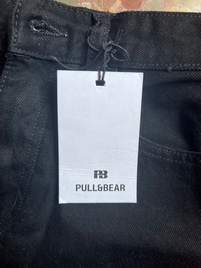 Pantalón corto negro