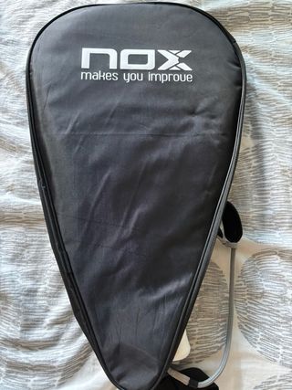 Pala Pádel Nox AT10 Genius 18K