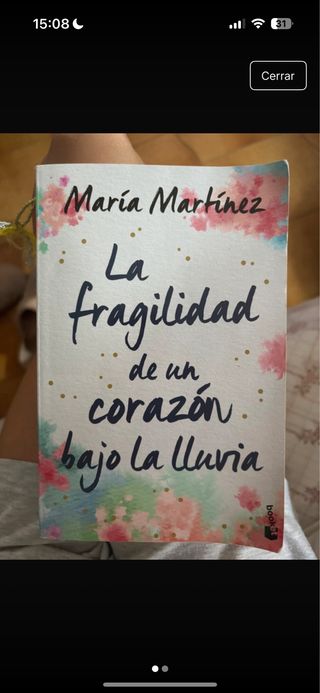 La fragilidad de un corazón bajo la lluvia