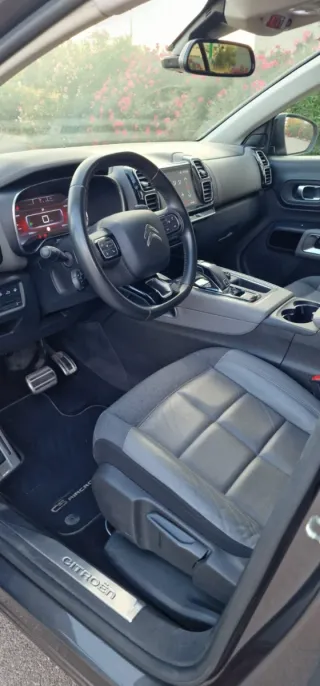 Citroen C5 Aircross 2019.Tope de extras.