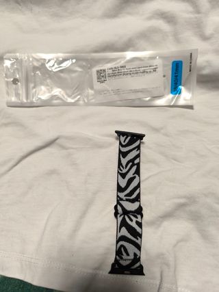 pulseira de relógio com um padrão de zebra, projet