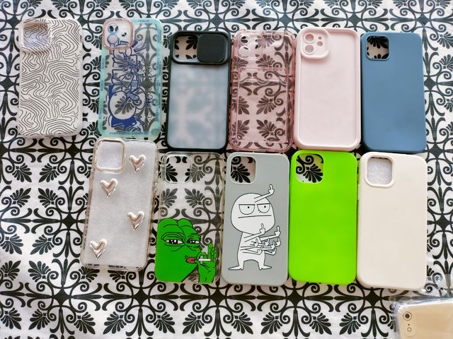 11 Carcasas iPhone 12