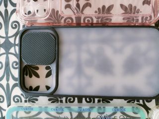 11 Carcasas iPhone 12