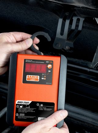 Cargador Bahco BBCE12-6 12V 6A