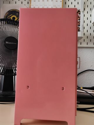 Taquilla metálica rosa Nicoleta