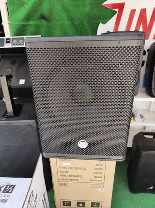 Subwoofer BMS 15" 1200w activo y 2 satellites arr