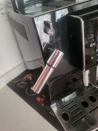 Cafetera Delonghi ECAM - Espresso