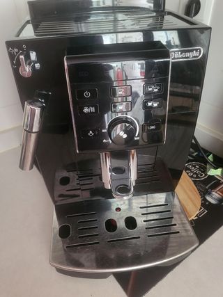 Cafetera Delonghi ECAM - Espresso