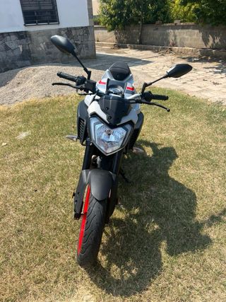 Yamaha MT-125 - Moto Impecable