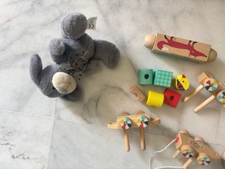 Juguetes madera niños pequeños