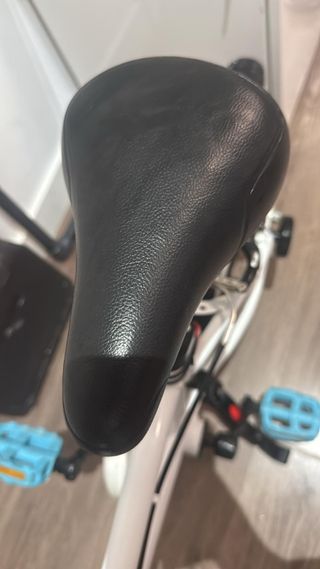 Bicicleta infantil  16 pulgadas btwin100con rodine