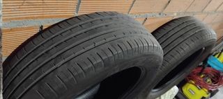 2 Neumáticos 215/60/r17 Estan Perfectos!!
