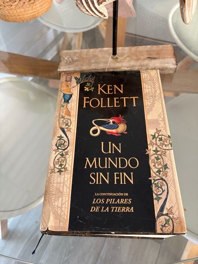 Un mundo sin fin (Saga Los pilares de la Tierra...