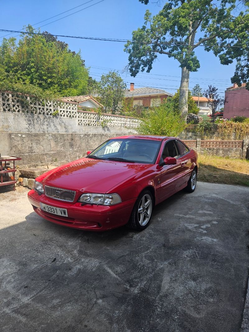 Volvo C70 T5 - foto 1