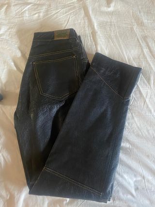 Pantalones cuero negros mujer