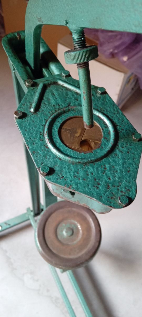 Tappatrice manuale tappi sughero