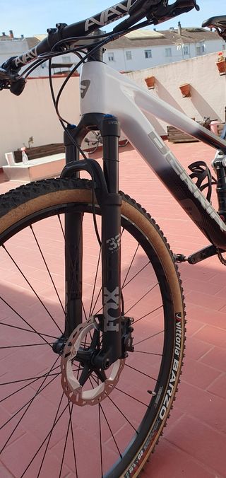 Bicicleta MTB Doble Suspensión BERRIA Mako
