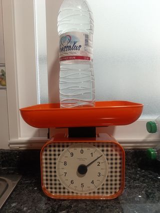 Balanza cocina vintage naranja