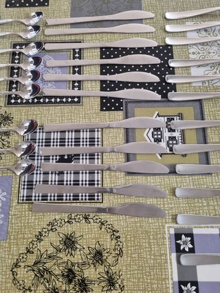 Cubiertos de metal - 45 piezas