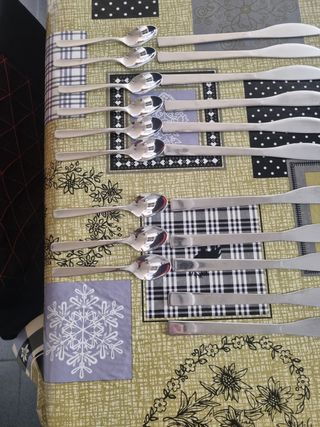 Cubiertos de metal - 45 piezas