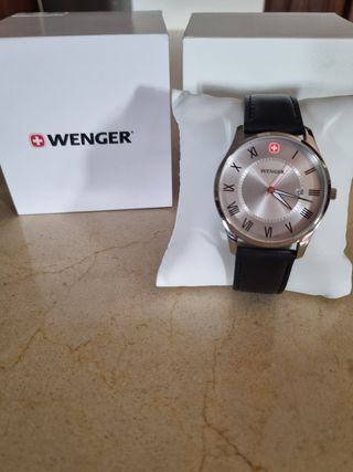 Reloj suizo WENGER 42 mm (hombre)