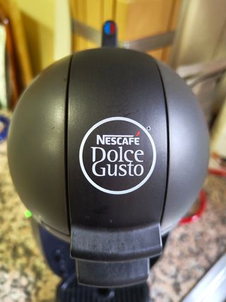 Cafetera Nescafé Dolce Gusto