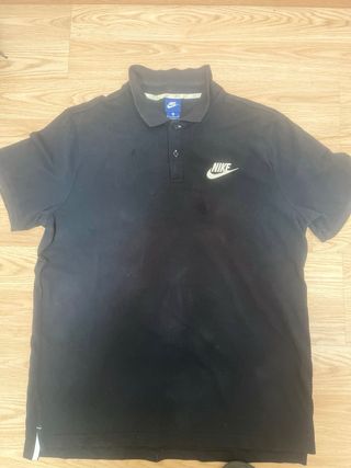 Polo Nike Vintage Negro | 2000s | Logo Bordado