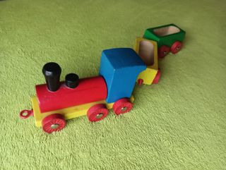 JUGUETE 1980 TREN MADERA COLORES BEBÉ MARCA HEROS