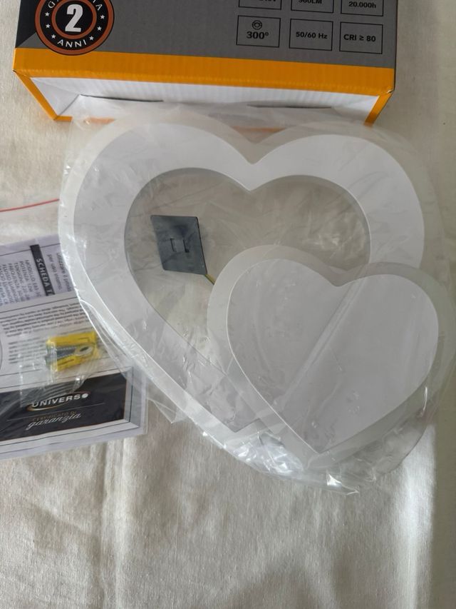 Applique LED a cuore 12W