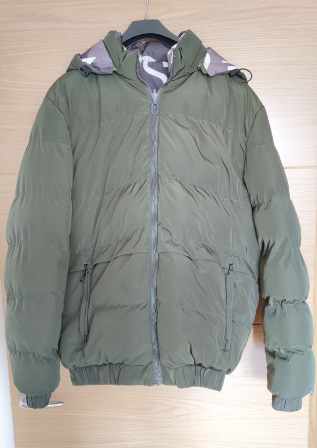 ABRIGO REVERSIBLE TALLA XL COMO NUEVO 