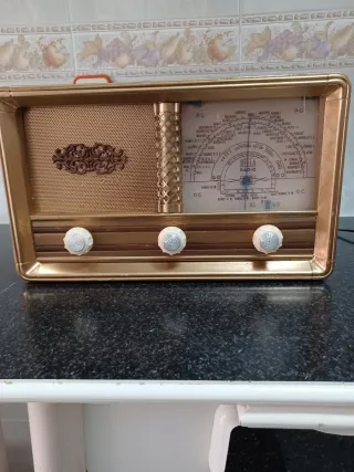 Radio antigua años 50