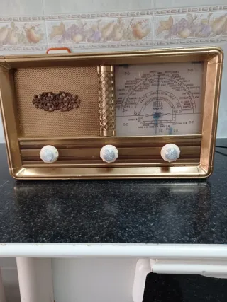 Radio antigua años 50
