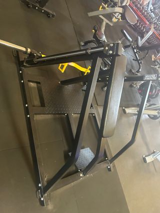 Remo en Apoyo Hammer Strength