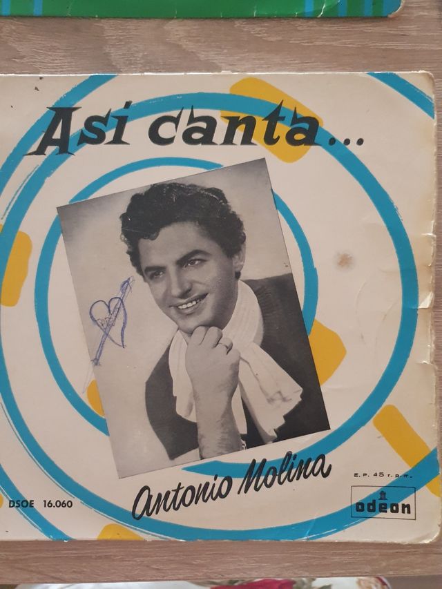Singles vinilo 45 RPM antiguos