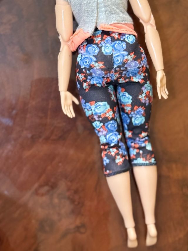 Barbie Curvy Made to Move